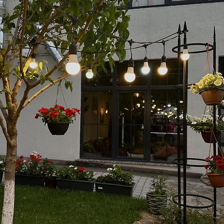 Redroof Country House Hotel Goris Exterior photo